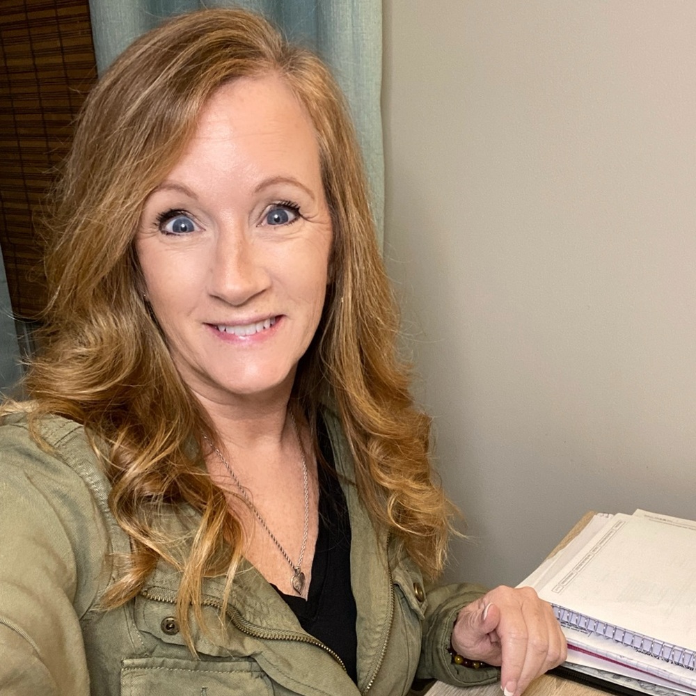 Meet your Posher, Lori